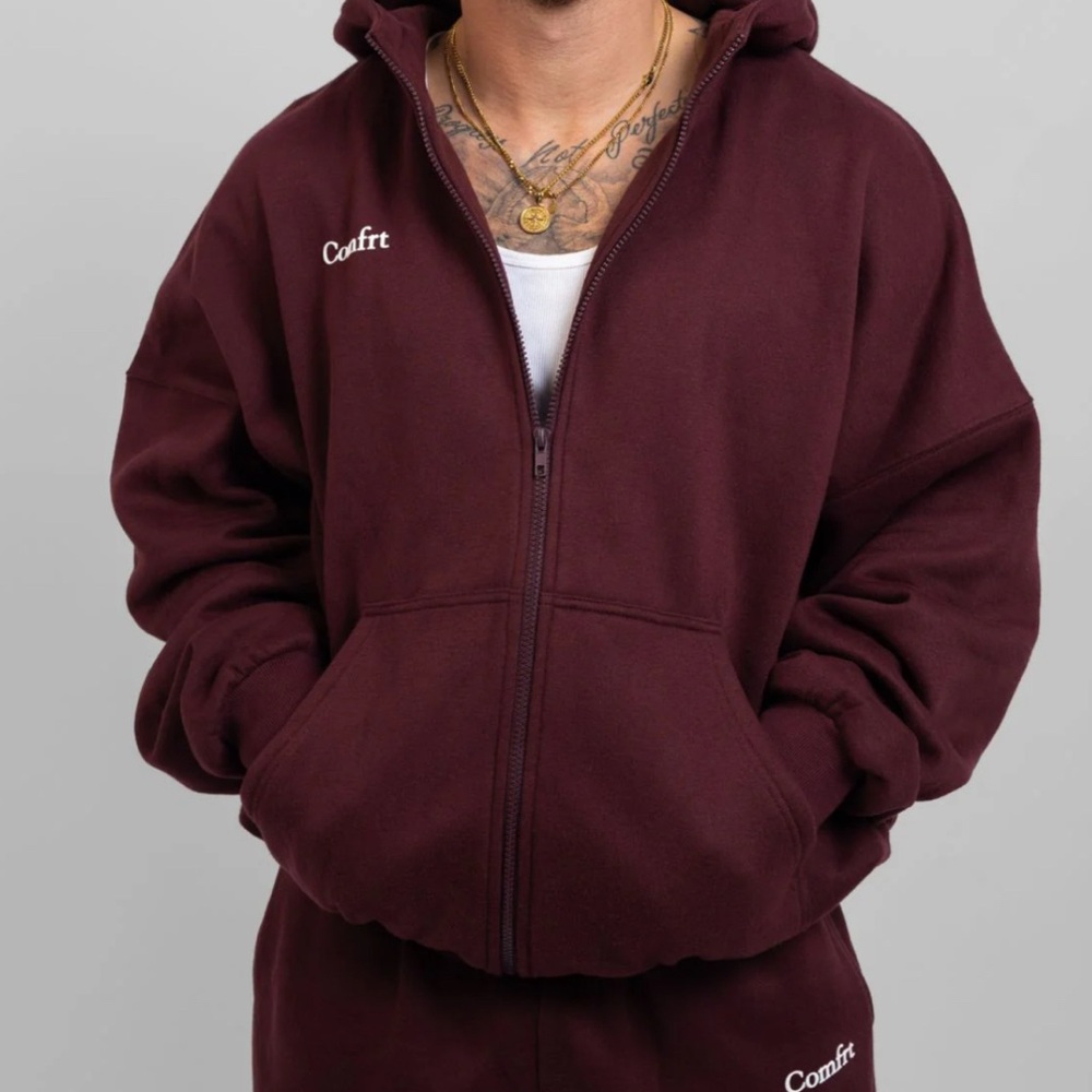 Comfrt Cloud Zip-Up Maroon Hoodie